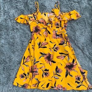 Yellow flowered rap dress